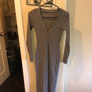 This is a gown for sleepwear and it’s cozy and snug